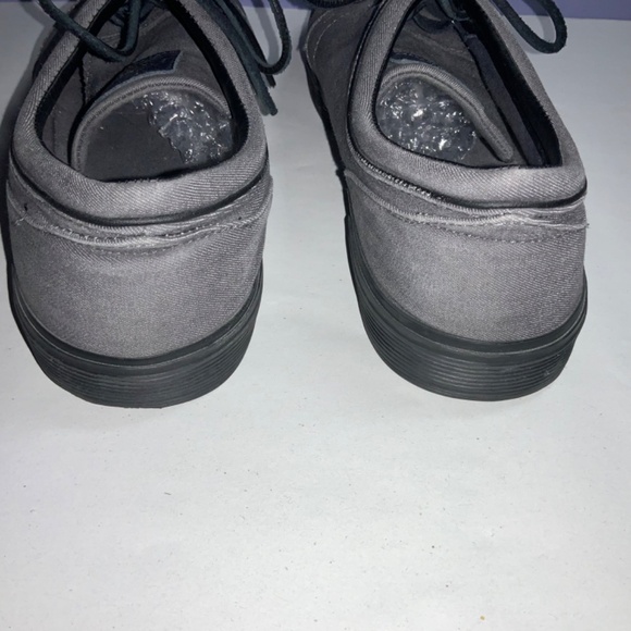 Polo Ralph Lauren Faxon low top sneakers walking shoes Sz 10.5D grey - Picture 4 of 7